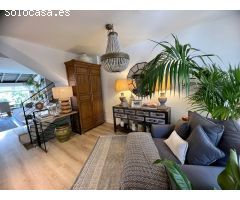 ¡Descubre el Elegante Adosado en Venta en Alicante Golf!
