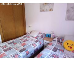 Adosado con piscina comunitaria, garaje y jardín en Calpe (Costa Blanca)