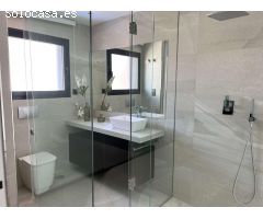 Chalet en Venta en Rojales, Alicante