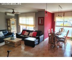 Piso amplio 5 dormitorios junto a todos los servicios en Calpe-Alicante (Costa Blanca Norte)