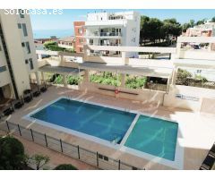 Apartamento con piscina, parking y trastero a sólo 250 m del mar en Calpe (Alicante)