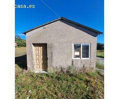 Vendemos casa y terreno en Corbelle, Vilalba.