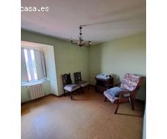 Vendemos casa en exclusiva.