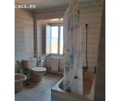 Vendemos casa en exclusiva.