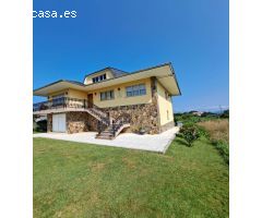 Vendemos, en exclusiva,  casa en Fene.