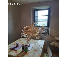 Vendemos casa para reformar.