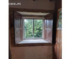 Vendemos casa para reformar.