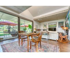 Casa de campo en Venta en Boadella i les Escaules, Girona