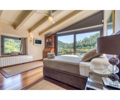 Casa de campo en Venta en Boadella i les Escaules, Girona