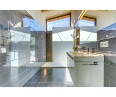 Casa de campo en Venta en Boadella i les Escaules, Girona