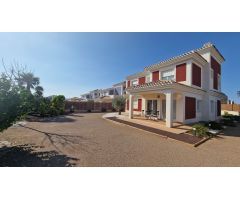 Chalet en Venta en Purias, Murcia