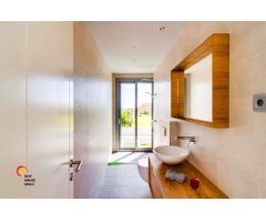 Villa de Lujo en Venta en Mijas Costa, Málaga