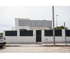 Chalet en Venta en Pilar de la Horadada, Alicante