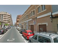 EDIFICIO / LOCALen venta en calle de Patricio Ferrándiz, Denia