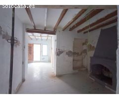 Casa en Oliva calle Canovas del Castillo