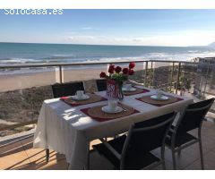 ¡Vive el Sueño en Primera Línea de Playa! ?????