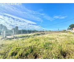¡Descubre chalet con 215 m² construidos en una amplia parcela de 3.458 m²