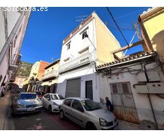 GRAN CASA EN EL CENTRO DE PALMA DE GANDIA – ESPACIO, TERRAZAS Y MUCHAS POSIBILIDADES