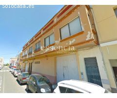 Almacén, nave, local comercial  en casco urbano de Beniarjo