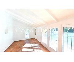 Complejo residencial con encanto en Xabia, ideal para negocios o  familias.