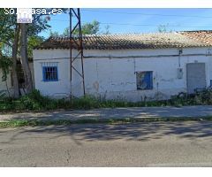 Casa Tapiada en carretera de Alange