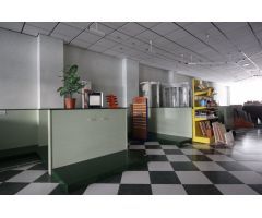 Estupendo local comercial en venta o alquiler en el centro de Montijo