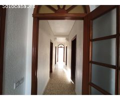 Estupendo piso en Calamonte!