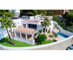 Chalet en Venta en La Herradura, Granada