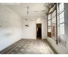 Casa de Pueblo en Venta en Vélez de Benaudalla, Granada