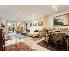 CASA CON ENCANTO JUNTO A LA BONANOVA