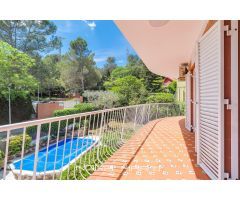 CASA CON PISCINA EN VALLDOREIX
