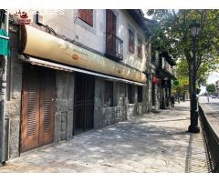 Restaurante cafetería bar de 250m2 distribuidos en planta baja y primera. Para reforma integral