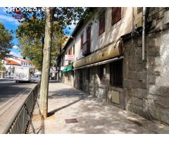 Restaurante cafetería bar de 250m2 distribuidos en planta baja y primera. Para reforma integral