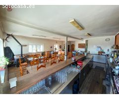 Complejo Hostelero Único en el Puerto del Leon: Hostal, Restaurante y Viviendas