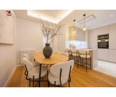 Precioso Piso de 122m2, 3 dormitorios, 2 baños en Parque del Retiro.