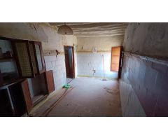 CASA  ANTIGUA  DE 329M2  EN VILLAR DEL ARZOBISPO