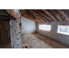 CASA  ANTIGUA  DE 329M2  EN VILLAR DEL ARZOBISPO