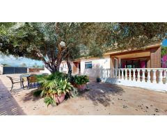¡Gran Oportunidad! Chalet en Urbanización Mirasoles