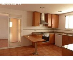 Magnífico Chalet independiente con Piscina en la Urb La Vall de Lliria.