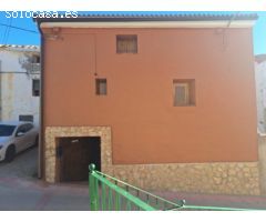 CASA RURAL EN VENTA EN ARIÑO