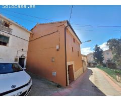 CASA RURAL EN VENTA EN ARIÑO