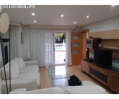 ¡Te presentamos este espectacular y exclusivo chalet en venta en San Antonio de Benageber