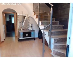 ¡Te presentamos este espectacular y exclusivo chalet en venta en San Antonio de Benageber