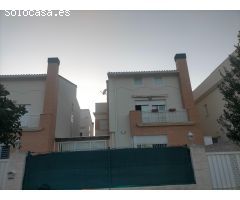 CHALET PAREADO  PARK NORT