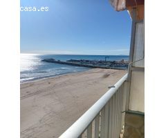 APARTAMENTO EN PRIMERA LÍNEA DE PLAYA, EN EL PERELLONET