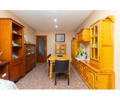 Estupendo piso en venta en la población de LOlleria (Valencia)