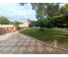 Chalet en Venta en Petrer, Alicante