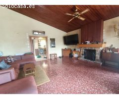 Chalet en Venta en Petrer, Alicante