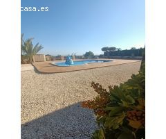 Chalet en Venta en Elche de la Sierra, Alicante