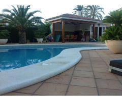 Chalet en Venta en Petrer, Alicante